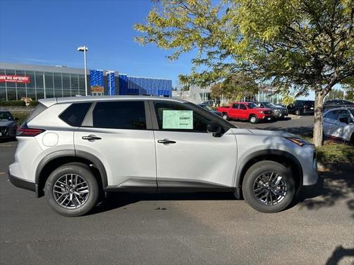 2025 Nissan Rogue S