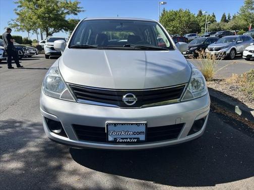 2012 Nissan Versa 1.8 S