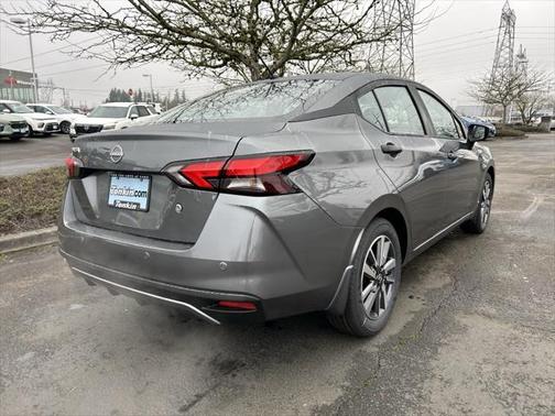 2025 Nissan Versa 1.6 S