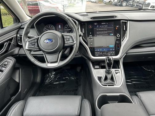 2025 Subaru Outback Touring XT