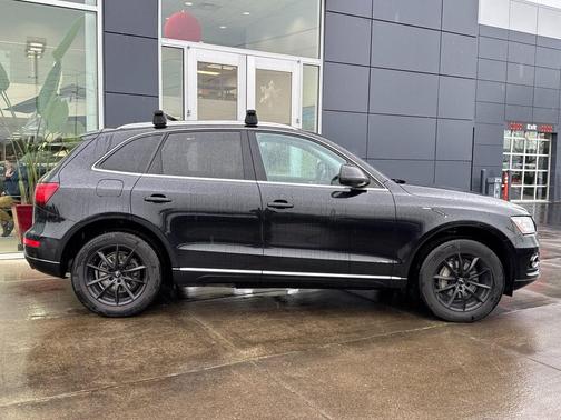Black 2013 Audi Q5 2.0T Premium Plus