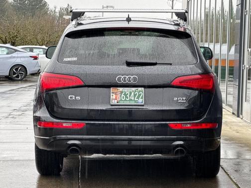 Black 2013 Audi Q5 2.0T Premium Plus