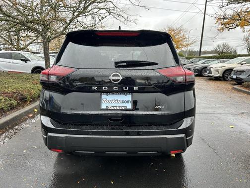 Super Black 2025 Nissan Rogue S