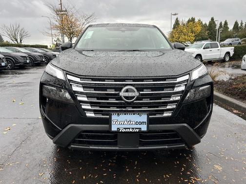 Super Black 2025 Nissan Rogue S