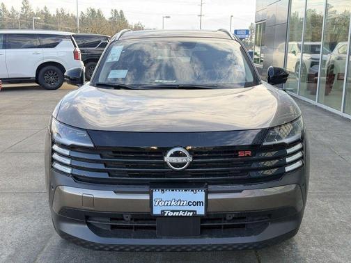 Canyon Bronze Metallic 2026 Nissan Kicks SR