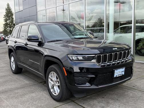 2024 Jeep Grand Cherokee Laredo