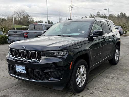 2024 Jeep Grand Cherokee Laredo