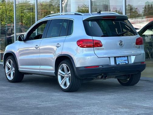 Reflex Silver Metallic 2014 Volkswagen Tiguan 4MOTION Auto R-Line