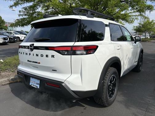 2025 Nissan Pathfinder Rock Creek 4WD