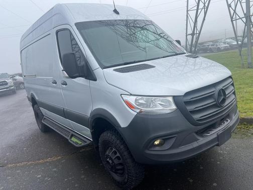 2023 Mercedes-Benz Sprinter 3500XD Standard Roof
