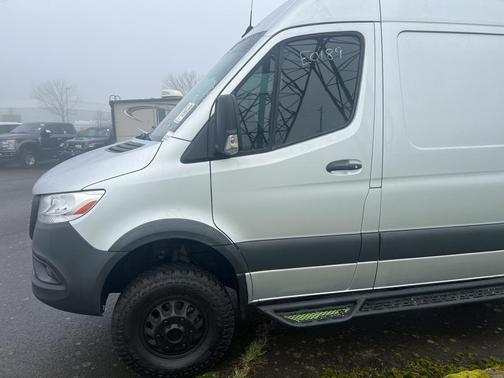 2023 Mercedes-Benz Sprinter 3500XD Standard Roof