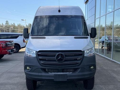 2023 Mercedes-Benz Sprinter 3500XD Standard Roof