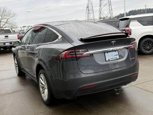 2020 Tesla Model X Long Range Dual Motor All-Wheel Drive