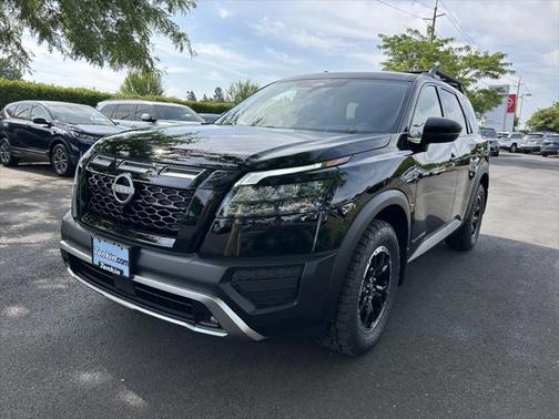 2025 Nissan Pathfinder Rock Creek 4WD