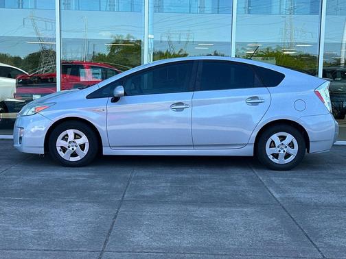 Classic Silver Metallic 2010 Toyota Prius One