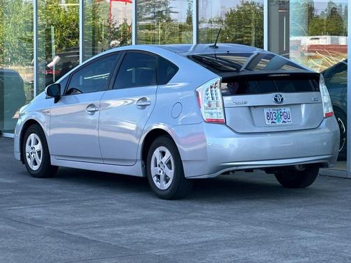 Classic Silver Metallic 2010 Toyota Prius One