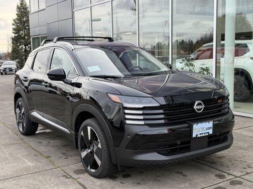 Super Black 2026 Nissan Kicks SR