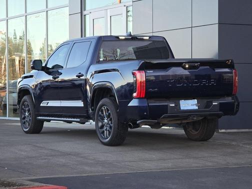 2023 Toyota Tundra Platinum