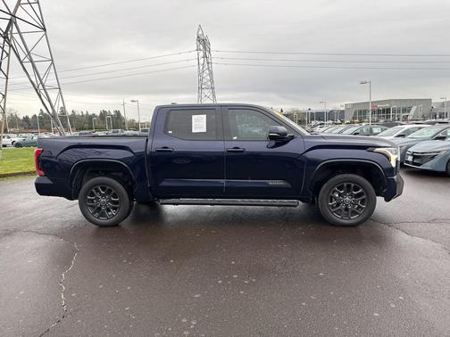 2023 Toyota Tundra Platinum