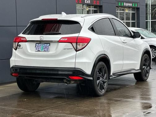 2022 Honda HR-V 2WD Sport