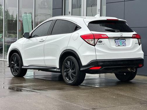 2022 Honda HR-V 2WD Sport