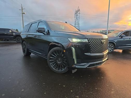 2022 Cadillac Escalade Premium Luxury