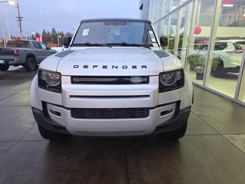 2020 Land Rover Defender 110 First Edition