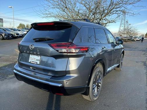 2025 Nissan Rogue Platinum