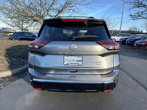 2025 Nissan Rogue Platinum