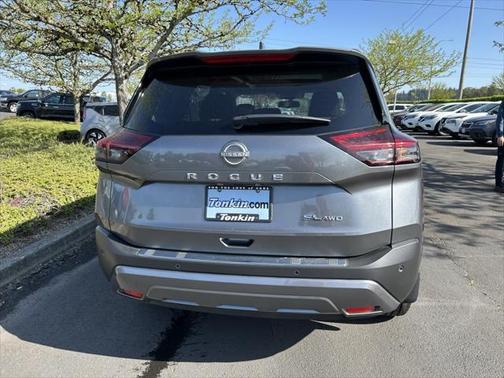 2022 Nissan Rogue SL