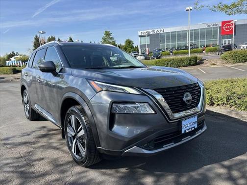 2022 Nissan Rogue SL