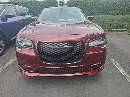 2023 Chrysler 300 Touring