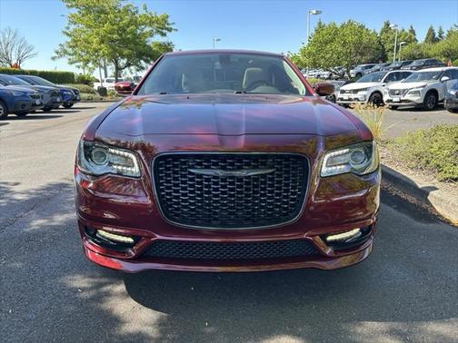 2023 Chrysler 300 Touring