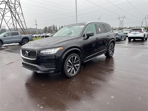 2021 Volvo XC90 T6 Momentum