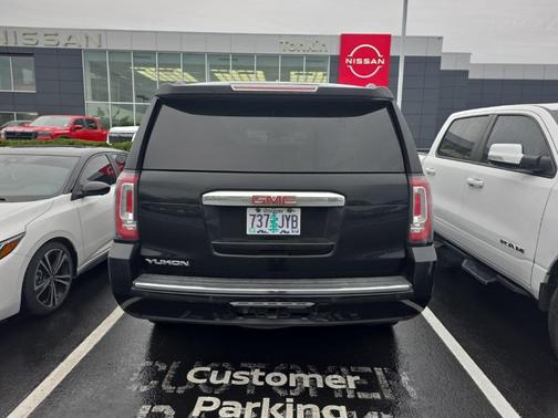2017 GMC Yukon Denali