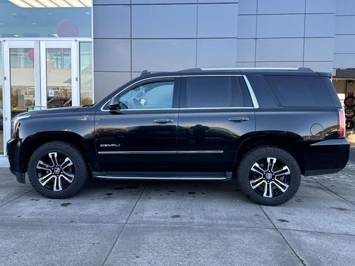 2017 GMC Yukon Denali