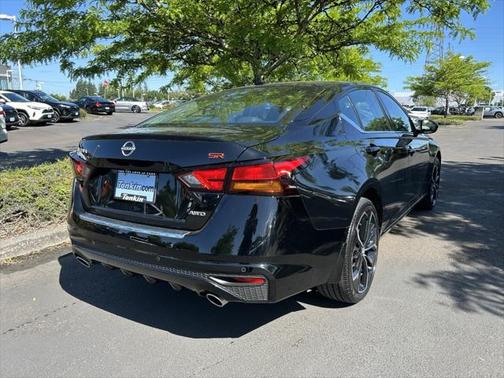 2023 Nissan Altima SR Intelligent AWD