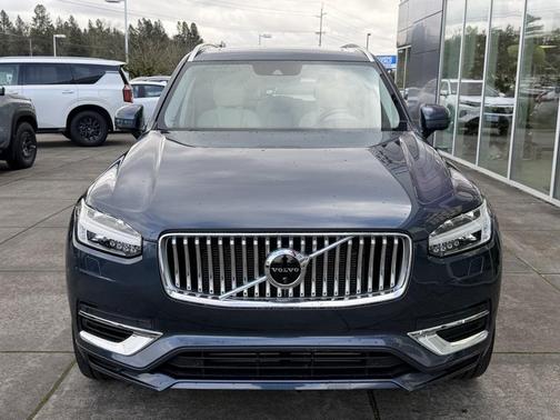 2020 Volvo XC90 Hybrid T8 Inscription 7 Passenger