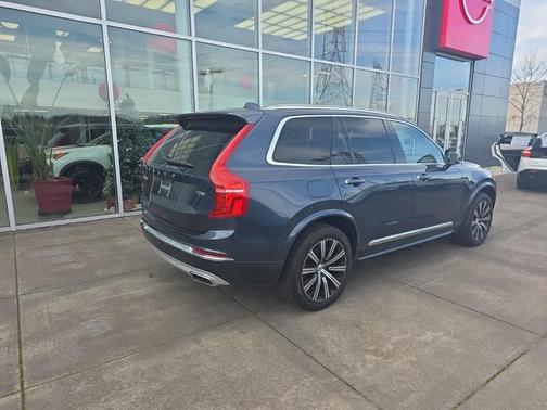 2020 Volvo XC90 Hybrid T8 Inscription 7 Passenger