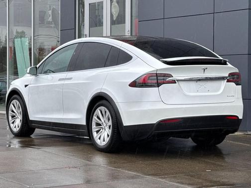 2020 Tesla Model X Long Range Dual Motor All-Wheel Drive