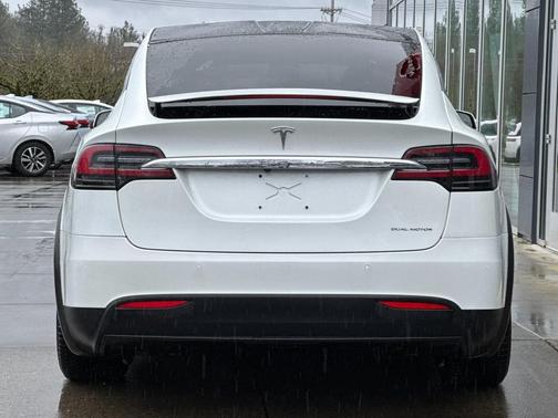 2020 Tesla Model X Long Range Dual Motor All-Wheel Drive