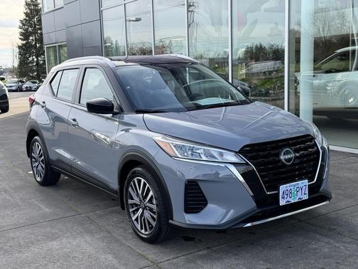 2023 Nissan Kicks SV