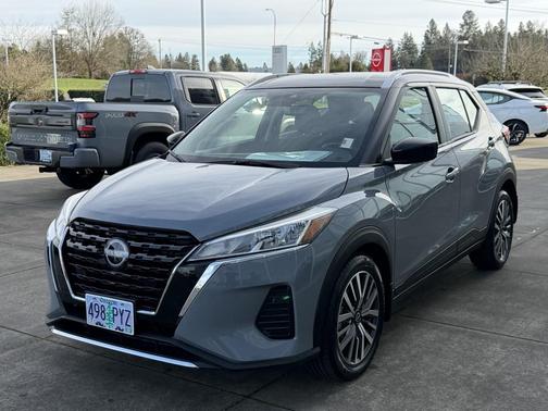 2023 Nissan Kicks SV