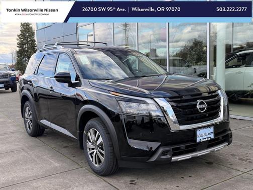 2025 Nissan Pathfinder SL 4WD