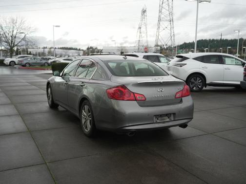 2012 INFINITI G37 Journey