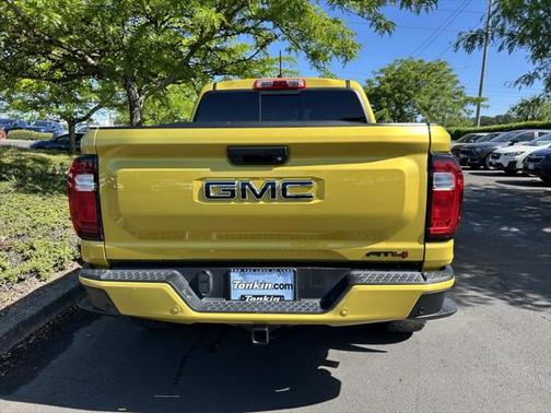 2023 GMC Canyon Base