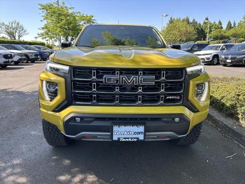 2023 GMC Canyon Base