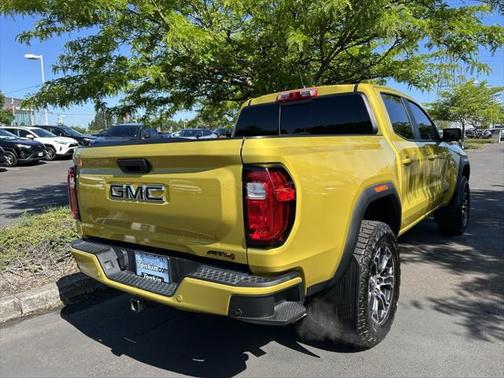 2023 GMC Canyon Base