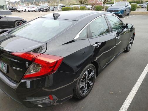 2016 Honda Civic Touring