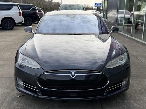 2016 Tesla Model S P90D